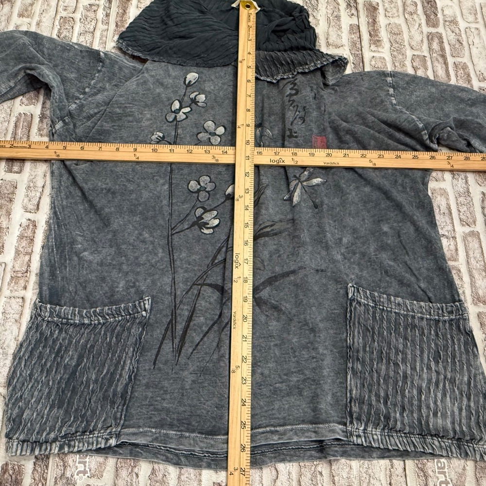 Jess & Jane Womens XL Gray Mineral Wash Dragonfly Floral Cowl Neck Tunic Art - Picture 7 of 8